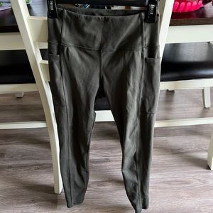 Forrest green, size small leggings